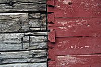 [#2074s] Trävägg, husvägg, trä, timmer, sliten, skarv, röd, idébild